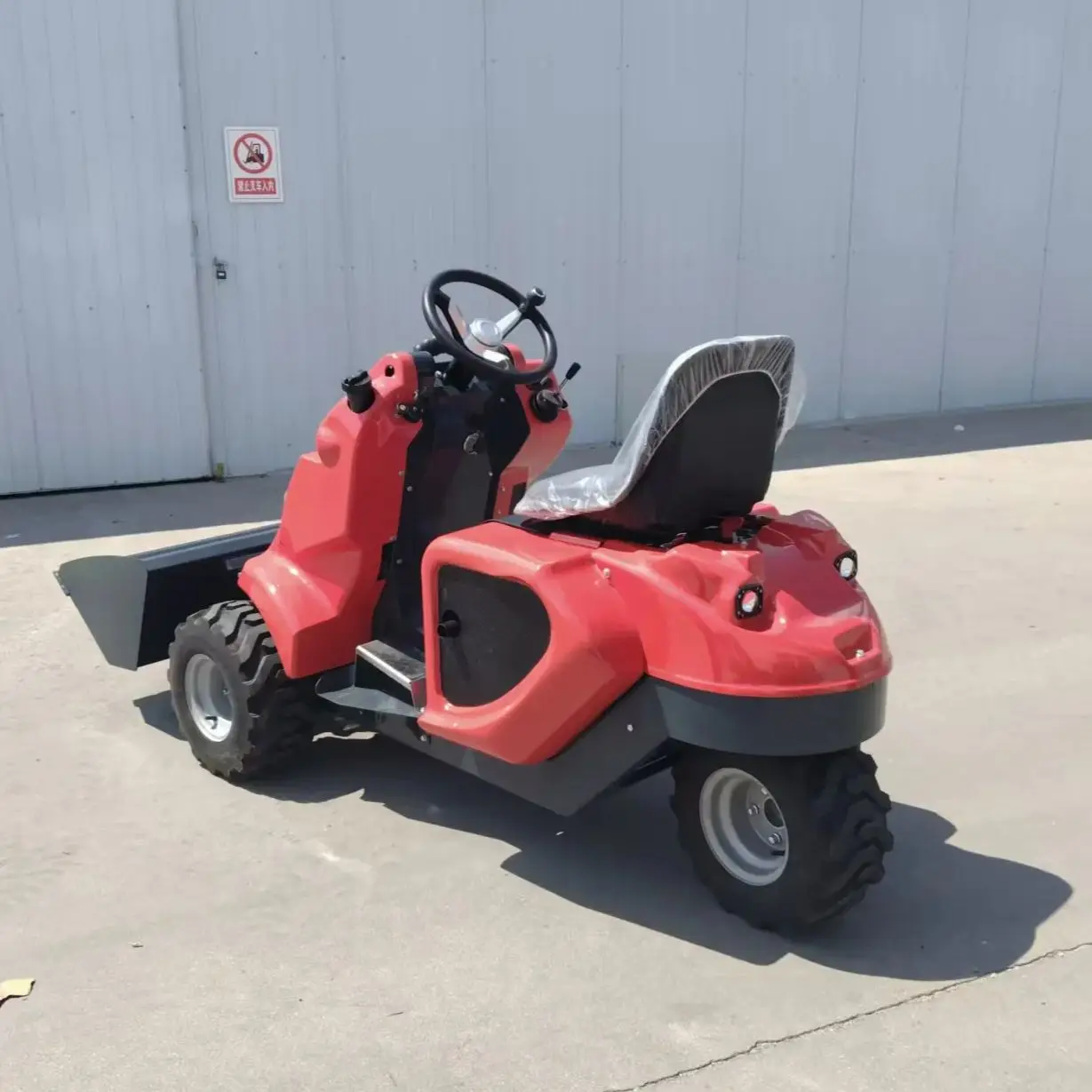 

Mini skid steer loader CE certified industrial and agricultural 3-wheel loader 1-year warranty free transportation