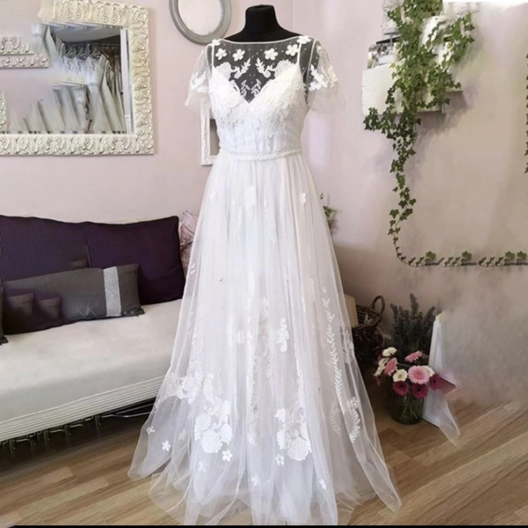 

MYYBLE Romantic 2022 Scoop Neck Plus Size Boho A-Line Tulle Wedding Dresses Gorgeous Appliques Custom Made Bridal Gown