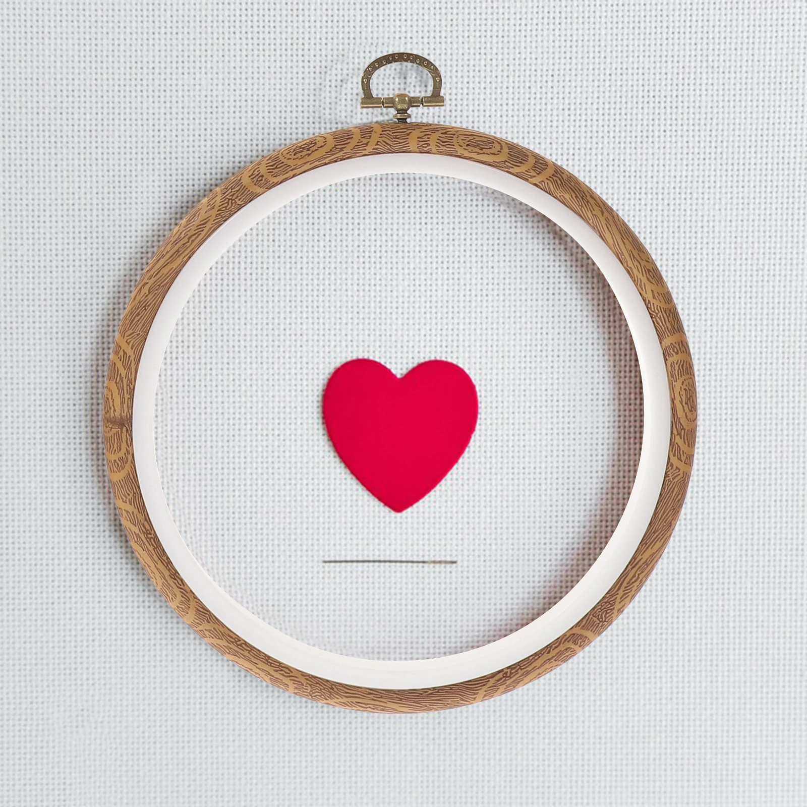 

4Pcs Embroidery Hoops Cross Stitch Circles High-Grade PP Craft Sewing Frames for DIY Reusable Cross Stitch Supplies and