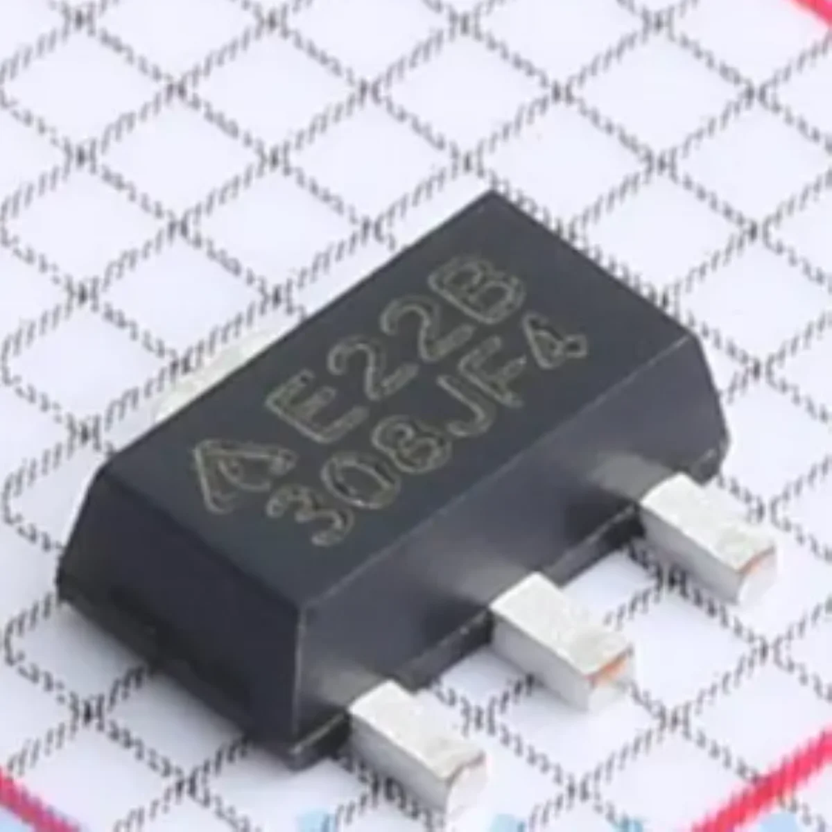 AP2202R-3.3TRE1 Marking E22B SOT-89-3 Original Linear Regulator LDO Fixed 13.2V 150mA 3.3V 0.15MA IC REG LINEAR 150MA SOT89 E22B