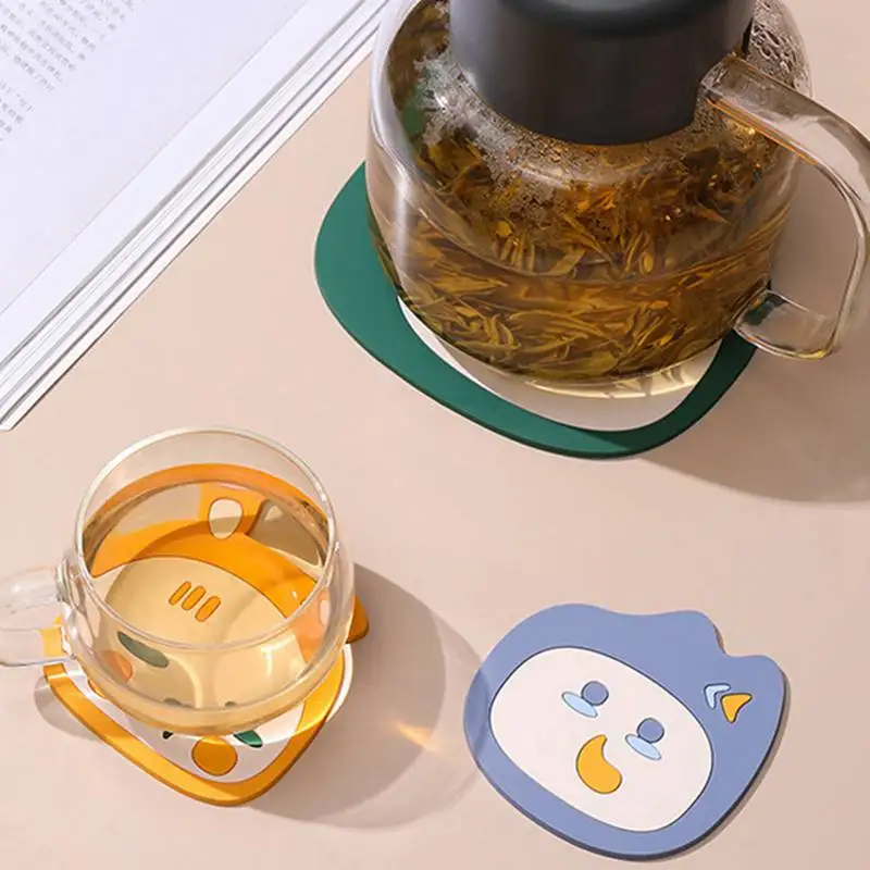 

Cartoon Heat Resistant Silicone Mat Drink Cup Coasters Insulation Non Slip Pot Holder Thicken Table Placemat Kitchen Accessories