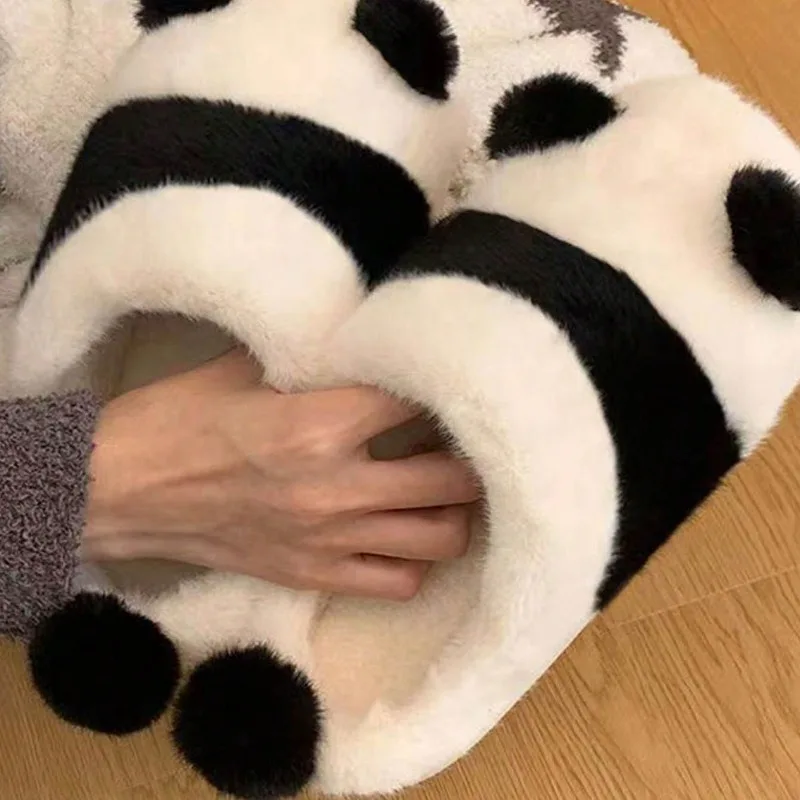 New Autumn and Winter Warm Fashion Comfortable Slippers Home Panda Cute Cartoon Lady Plush Baotou Slippers