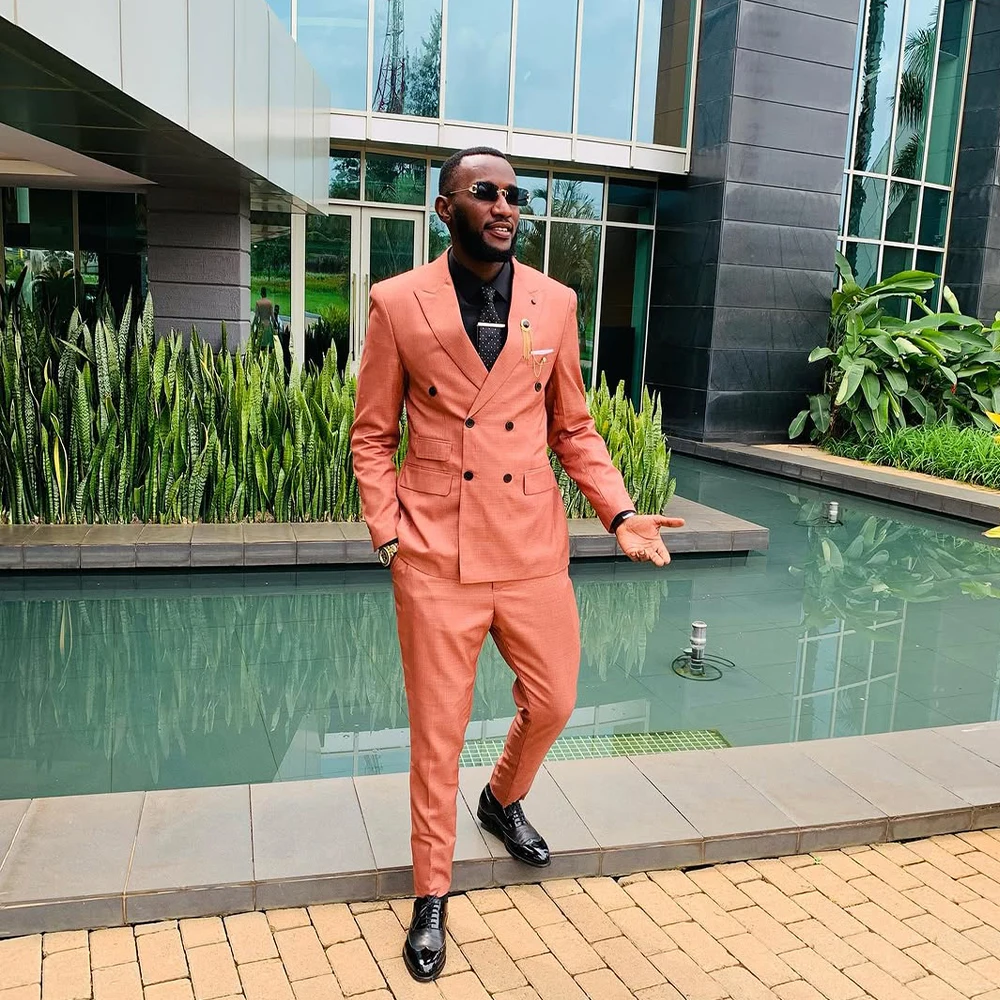 

Orange Men's Suits Peaked Lapel 2 Pieces Double Breasted Evening Dresses for Men Business Office Blazer Customized Jacket +Pant