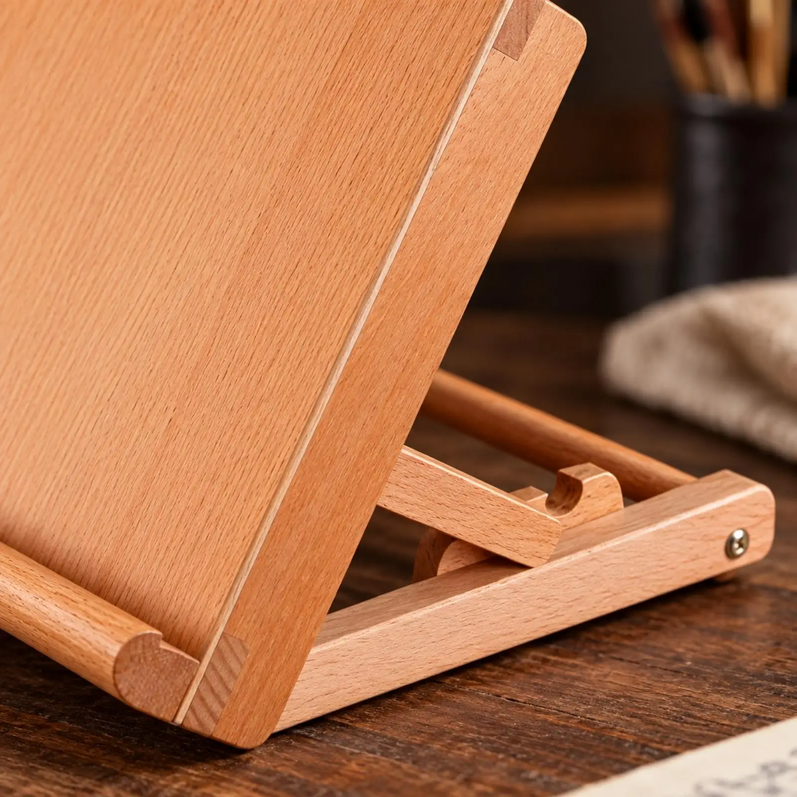 Wooden Desktop Easel Portable Adjustable Wooden Sketching Stand Compact Foldable Tabletop Art Easel for Students, Hobbyists,