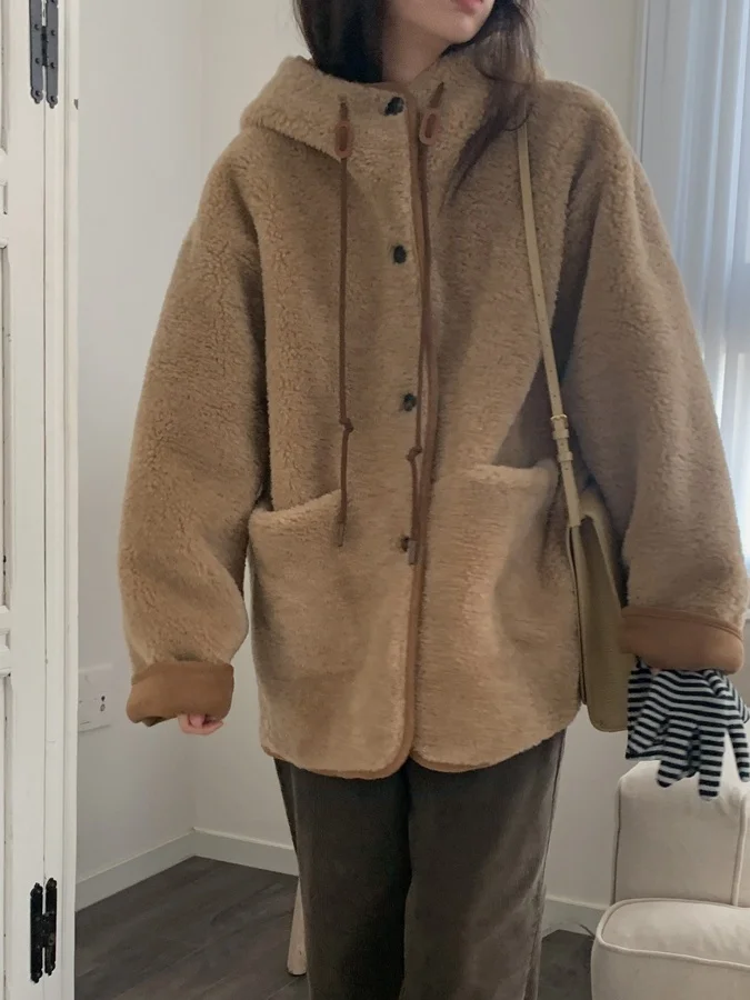

Chic Retro Faux Fur eepskin Coat Women's Hooded Belted Warm Outerwear Long Sve Commute Sle Loose Fit Chinese Production