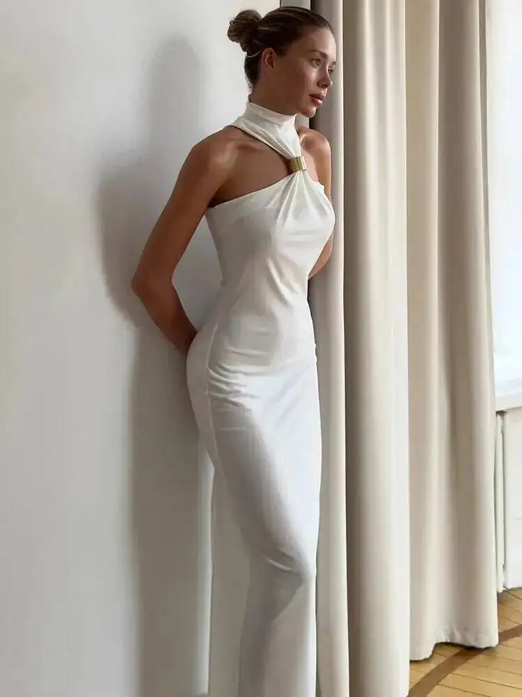 Coltrui Off-shoulder Sexy Gebreide Maxi Jurk Voor Vrouwen Jurk Metalen Gesp Strapless Mouwloze Hoge Taille Gebreide Jurk OMWW