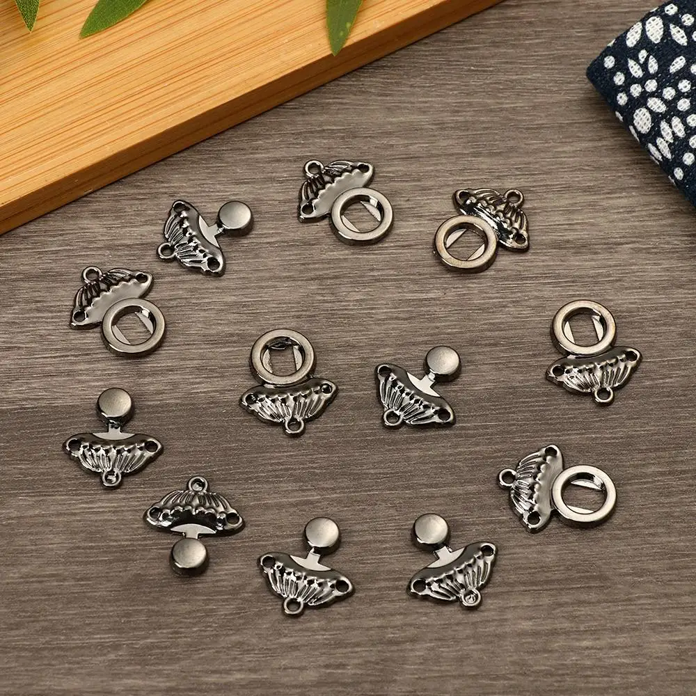 6Pcs Retro Cardigan Scarf Clasp Cape Cloak Clasp Metal Buttons Cheongsam Buckle Connection Buckle