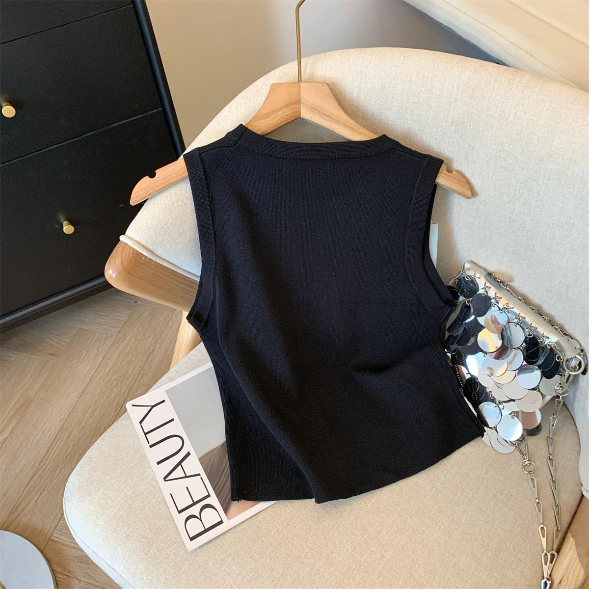 Strass Donna Maglione Gilet 2025 Estate Sottile lavorato a maglia senza maniche O-Collo Crop Top Tees Moda sexy Elegante Chic Ladies Jumpe