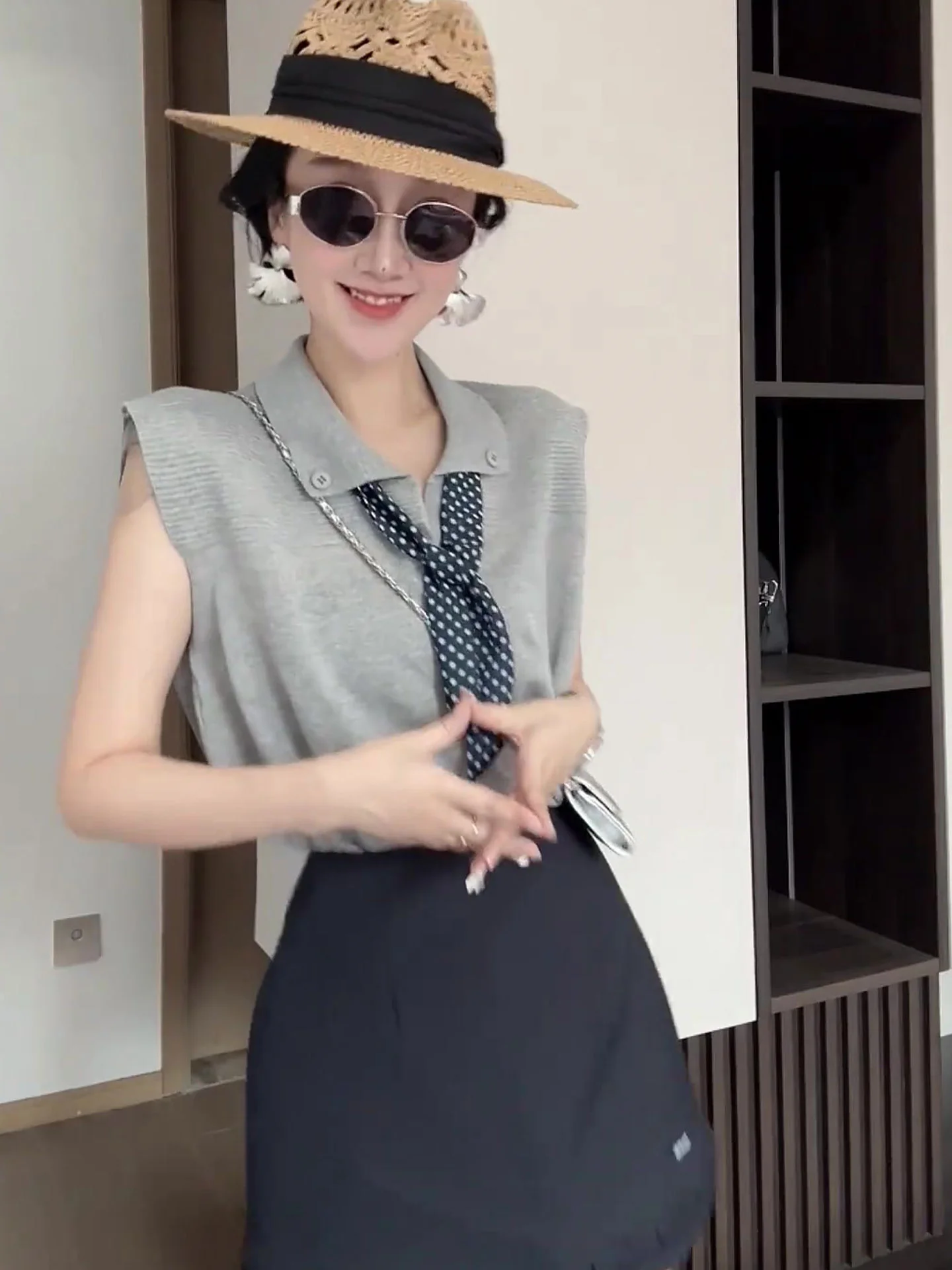 

Свободный женский летний модный удобный вязаный топ из ледяного шелка с воротником-стойкой, приятный для кожи