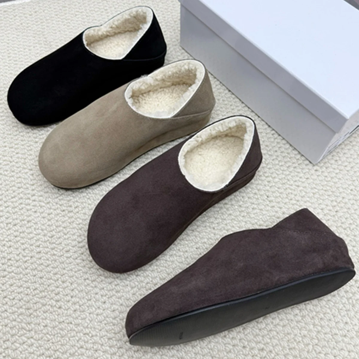 

MaxduttiNordic Minimalist Wool Shoes Vintage Round Toe Fashion Winter Warm Flats Woman Shoes Shoes For Woman Loafers