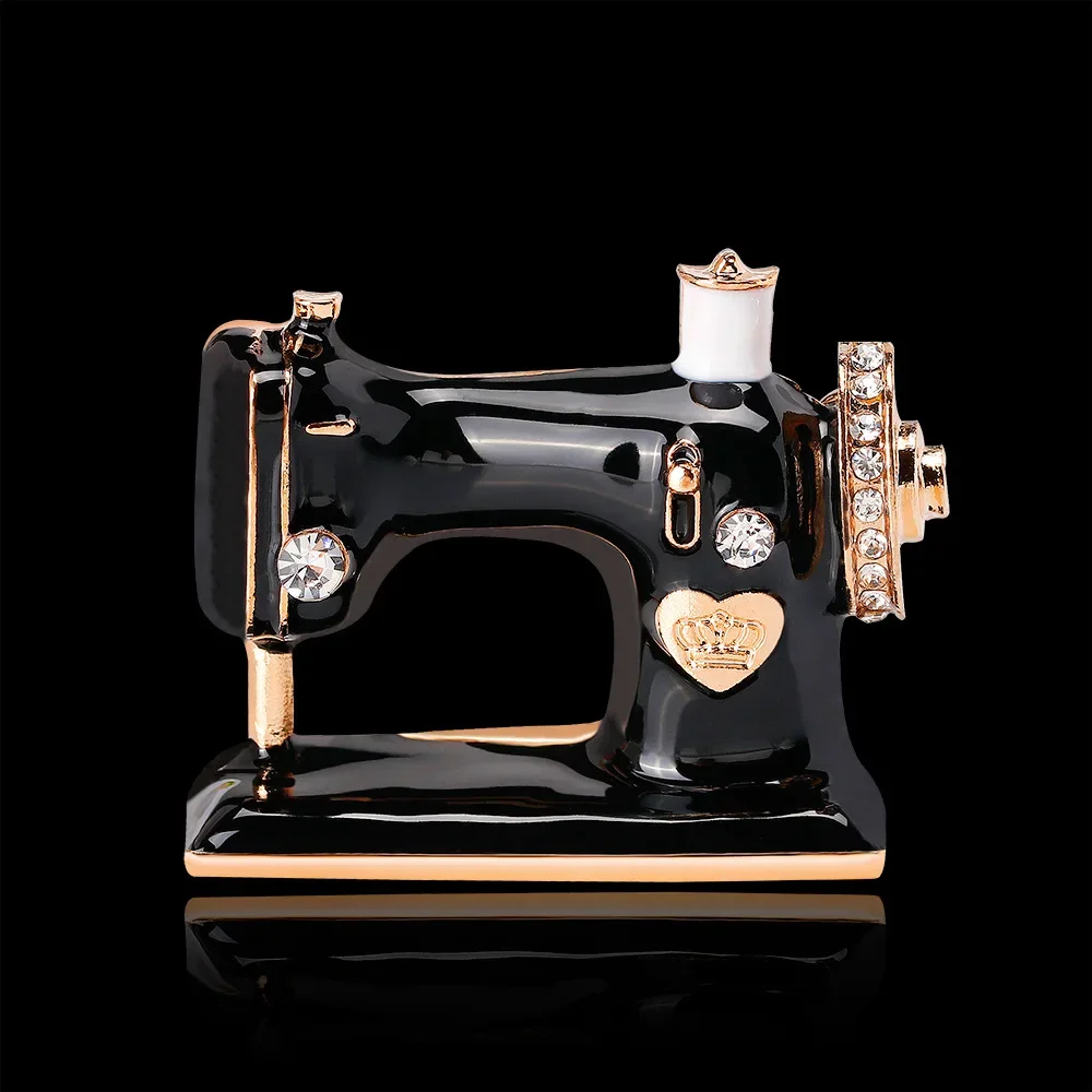 Retro Sewing Machine Brooches for Women Alloy Diamond Inlay Enamel Badge Backpack Jackets Hat Lapel Pin Jewelry Gift