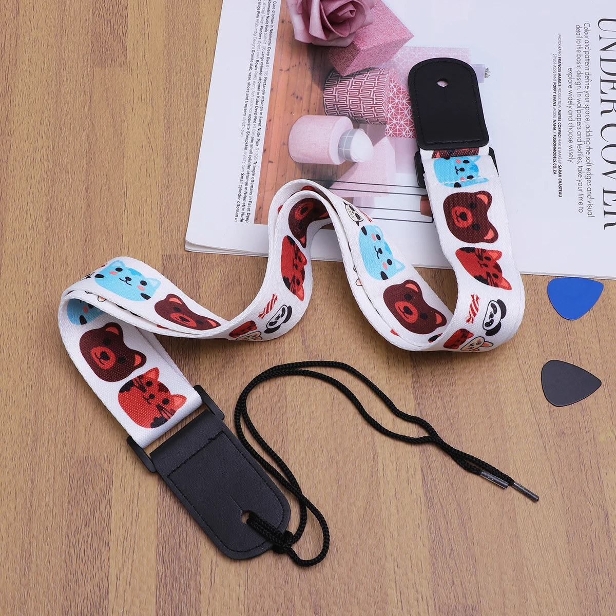 

Bear Accessories Soft Polyamide for Ukulele Guitar Bass Cute Cartoon Design Comfortable Durable Bear Pattern Guitars for Kids