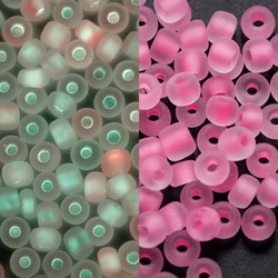 600pcs 3mm Luminous Glass Seed Beads Glow In The Dark Loose Spacer Beads for DIY Jewellery Marking Necklace Bracelet Accessories