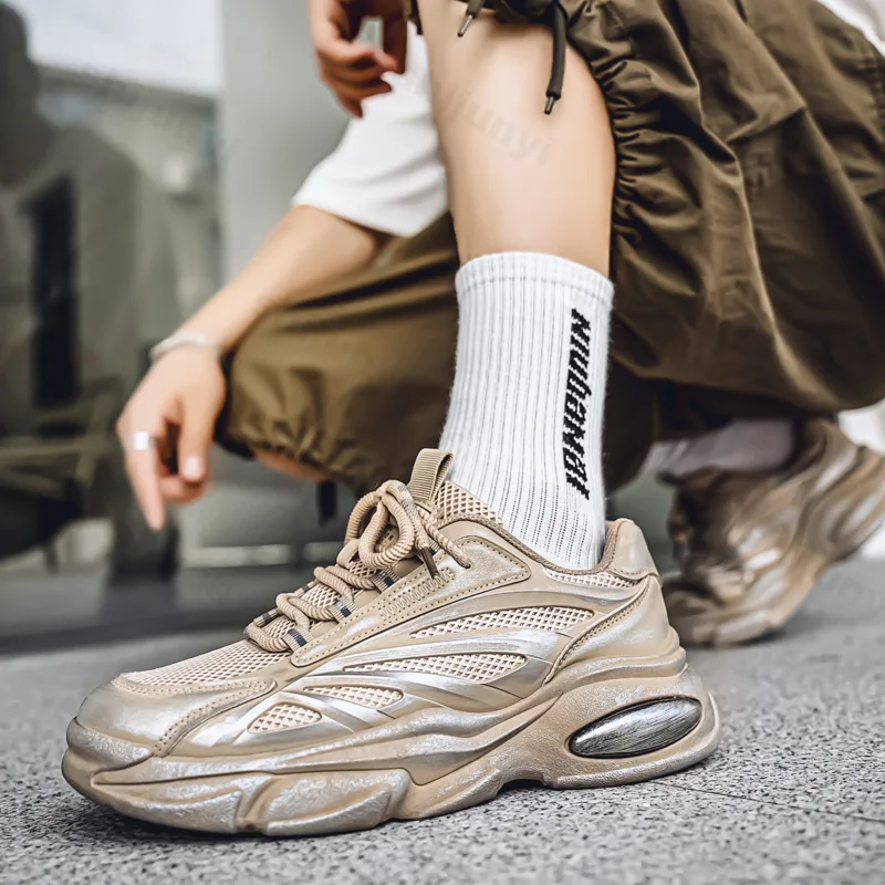 

Men Platform Sneakers 2025 Autumn New Breathable Vintage Comfort Vulcanized Shoes Lace Up Height Increase Non Slip Casual Shoes