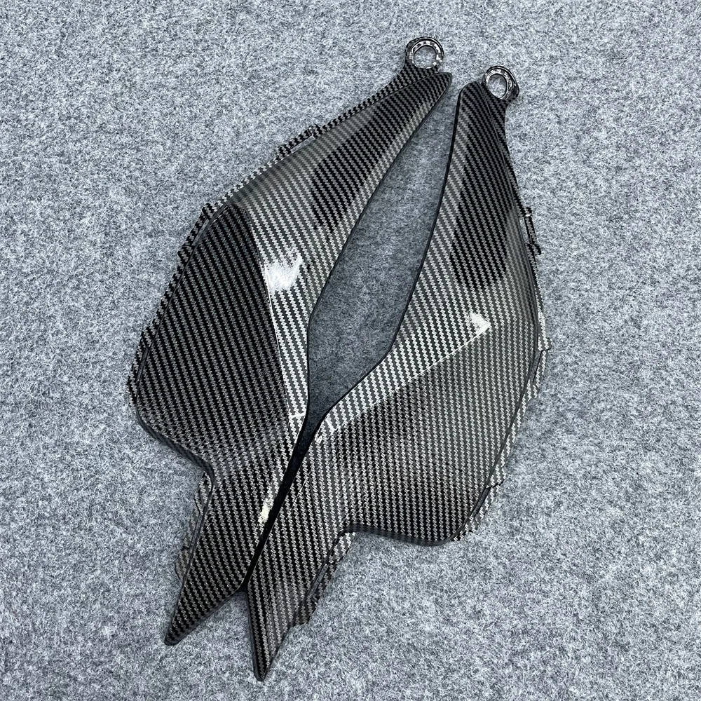 

The ASB motorcycle fairing is suitable for the CBR1000RR fuel tank pattern small plate with carbon fiber paint in2012-2016 12-16