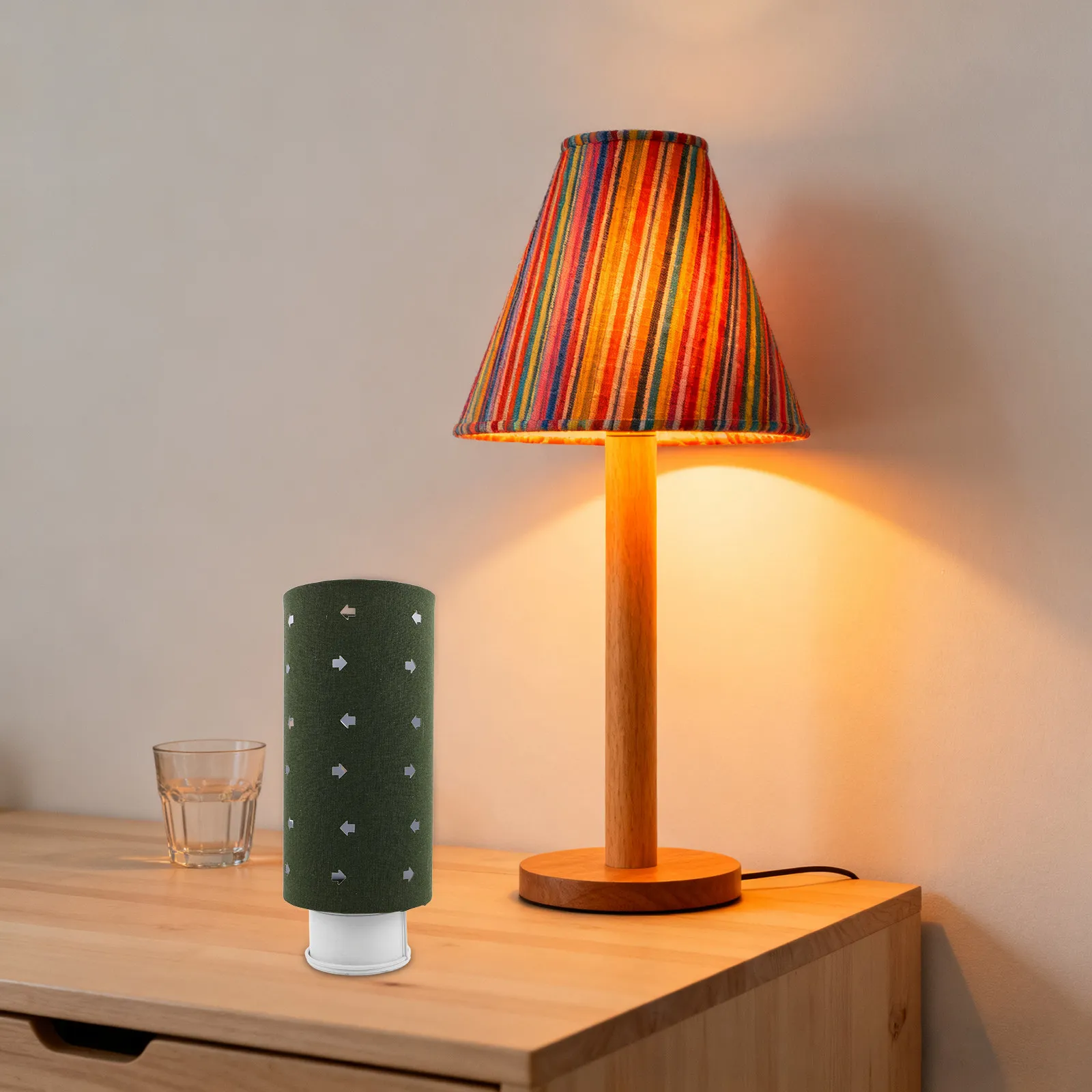 Small Cloth Table Lamp Hollow Out Fabric Shade Bedside Nightstand Lamp Decorative Nightlight for Bedroom Living Room Reading
