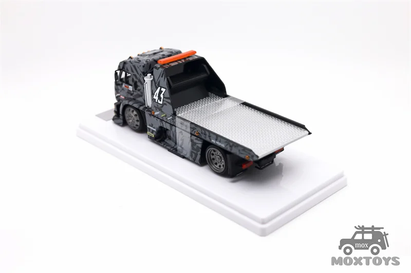 Street Warrior SW 1:64 1965 Mustang Hoonicorn RTR V3 HORZON / KamaZ trailer Diecast Model Car limited499