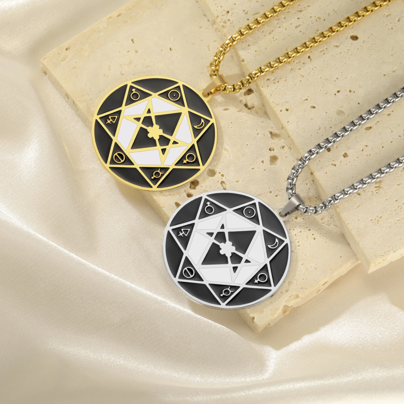 HIPEE Trendy Seven Pointed Star Pendant Necklace for Men Stainless Steel Star of David Charm Necklaces Jewish Amulet Jewelry