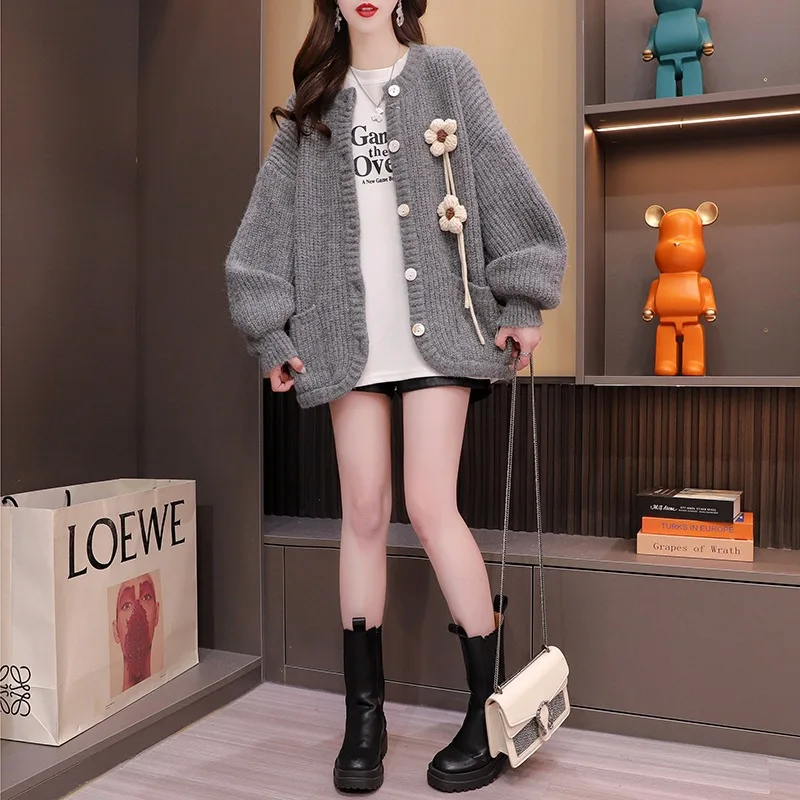 Knitted Coat Cardigan 2024 Autumn Winter New Gentle Wind Soft Waxy Small Flower Sweater Women's Age-reducing Loose Women's Thick