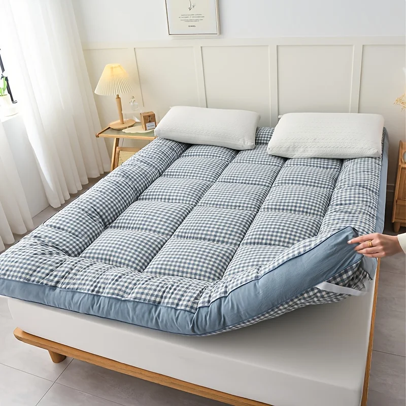 

[Luxury Plaid Mattress Topper] Cozy & Warm Luxury Plaid Soft Mattress Topper - Breathable for Fall/Winter | Perfect for Bedroom
