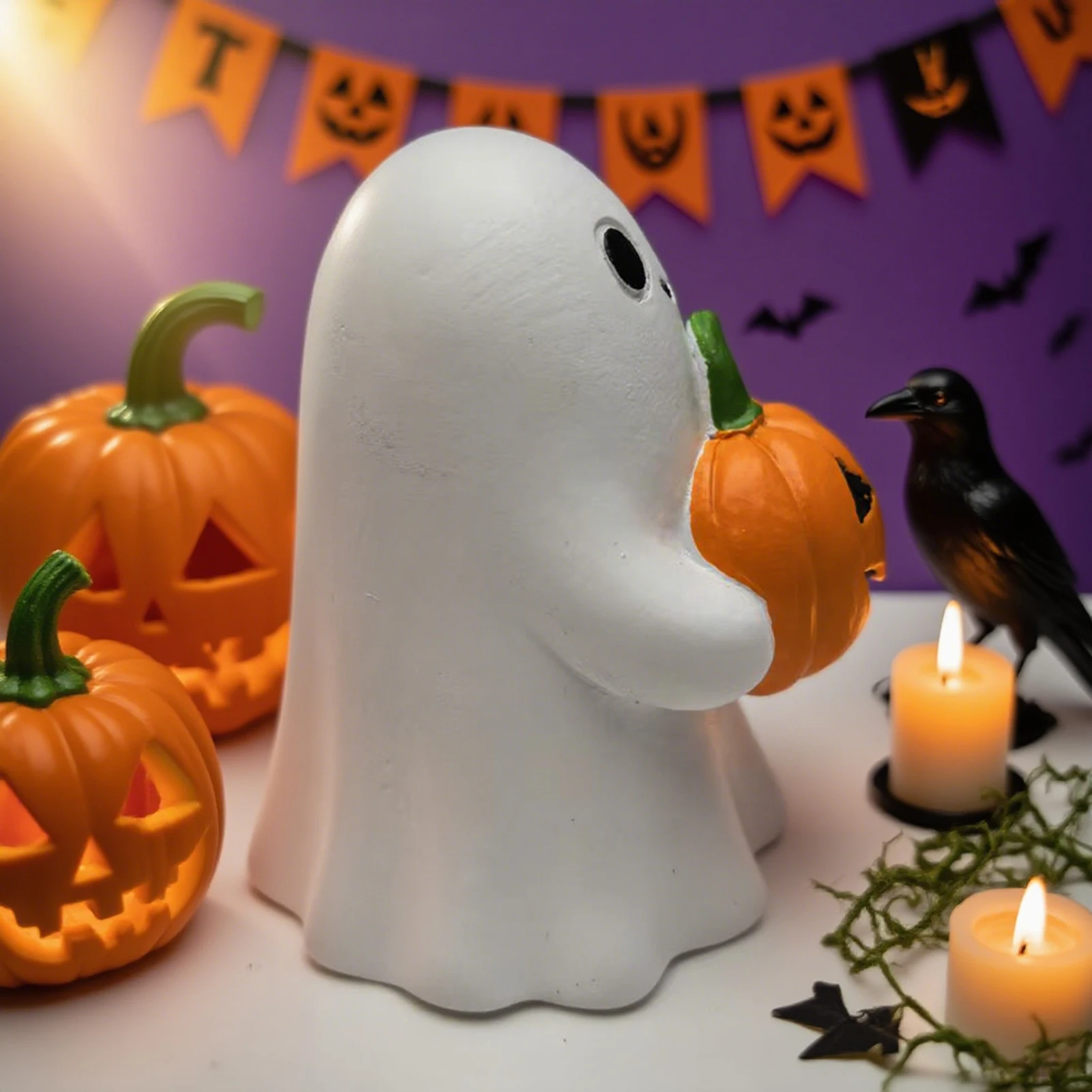 

Cartoon Ghost Ornament Cute Ghost Holding Pumpkin Resin Sculpture Halloween Festival Party Decoration Props Creative Gift 8cm
