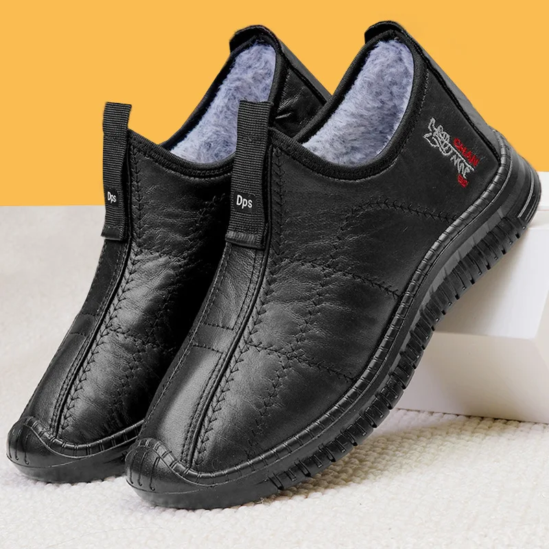 Herren-Winterstiefel zum Hineinschlüpfen, Schneestiefel mit Lederoberteil, dickem Fleecefutter, rutschfester Sohle, warme Knöchelstiefel, ideal für ältere Herren, zum Spazierengehen im Freien. – Detail 5