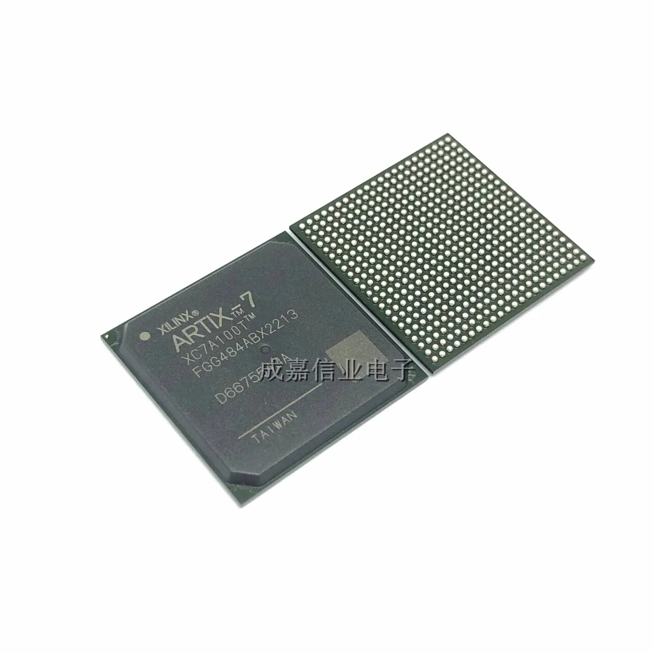 1pcs/Lot XC7A100T-2FGG484I FCBGA-484 FPGA - Field Programmable Gate Array Operating Temperature:- 40 C-+ 100 C