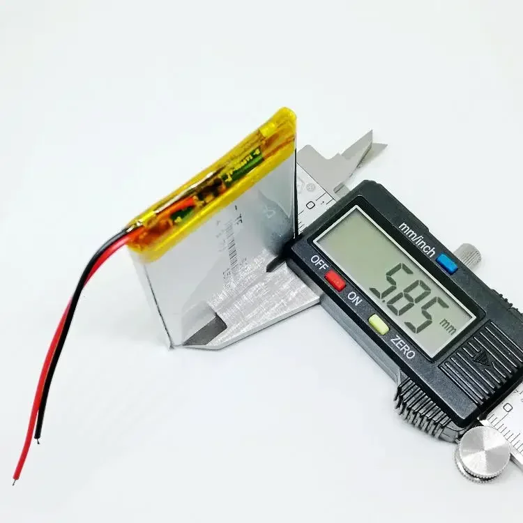 Navigator built-in battery 3.7V traveling data recorder lithium battery MP4 high capacity polymer general rechargeable battery