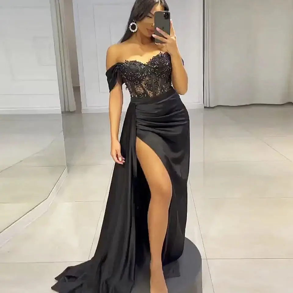 Customized Vintage Prom Dresses Satin Black Off the Shoulder Beaded Evening Gown Wedding Arabic Celebrity Party Robe De Soirée