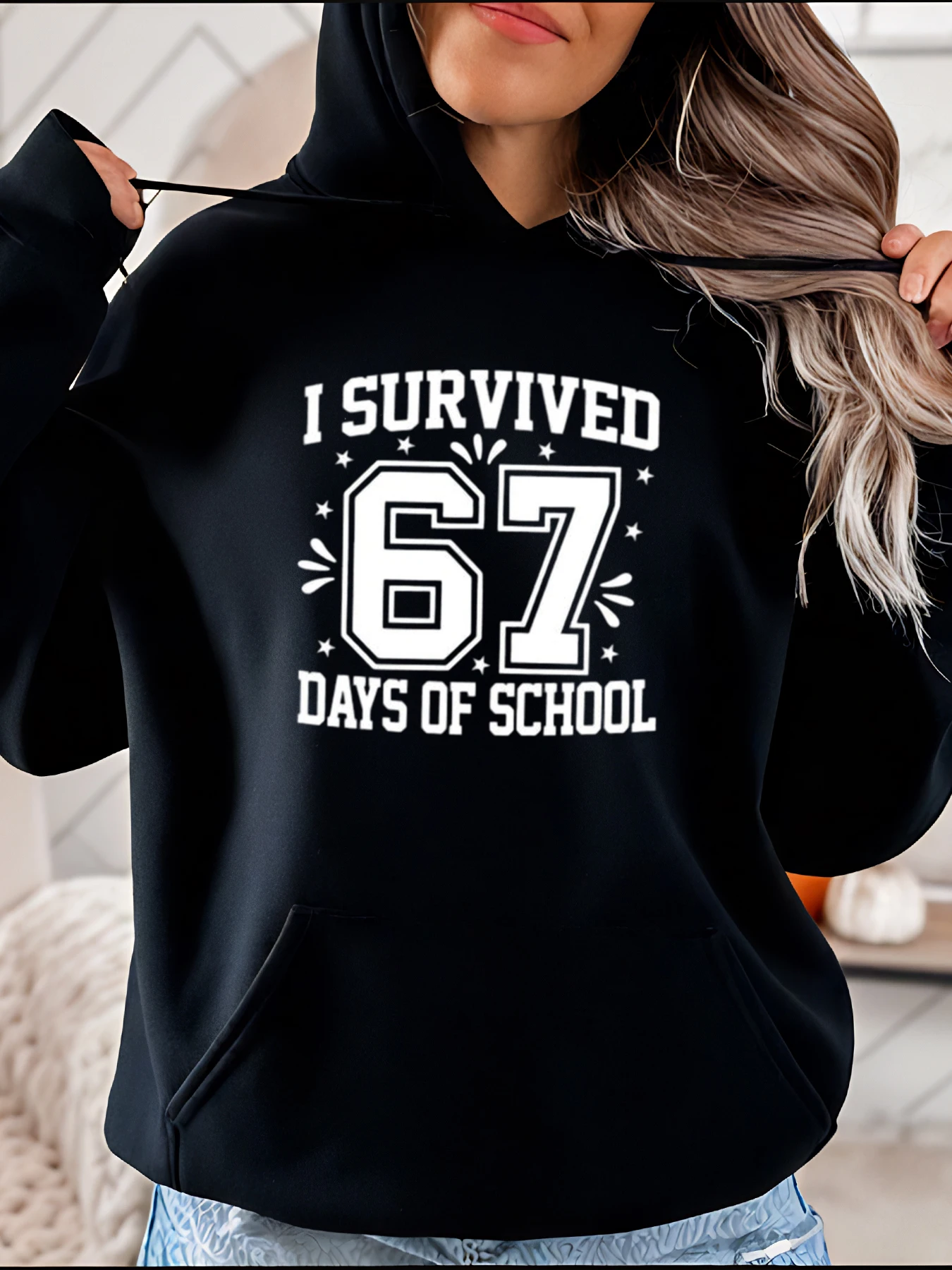 

Толстовка с принтом I Survived 67 дней в школе в повседневном стиле со звездами и цифрами для женской школьной одежды