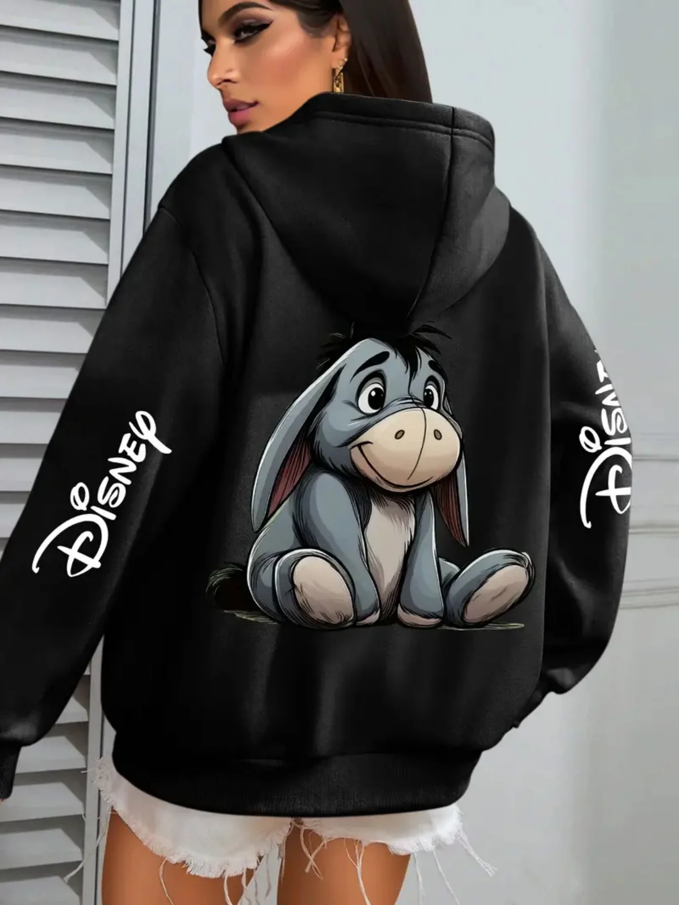 

Свитшот из 100% хлопка с принтом «Мягкая текстура» (коллекция «Осень-Зима 2026») от Disney – повседневный и теплый элемент для многослойных образов (унисекс)