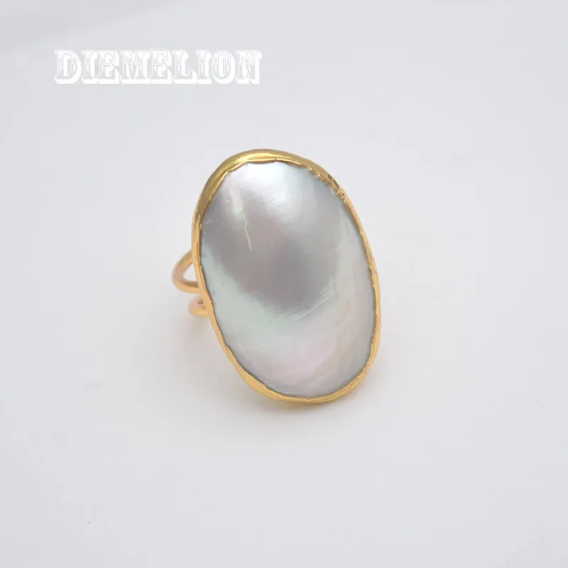 High Quality Large Size Oval Shape Natural White Mother of Pearl Shell Rings for Women 18K Gold Plated Resizable Fine Jewelry