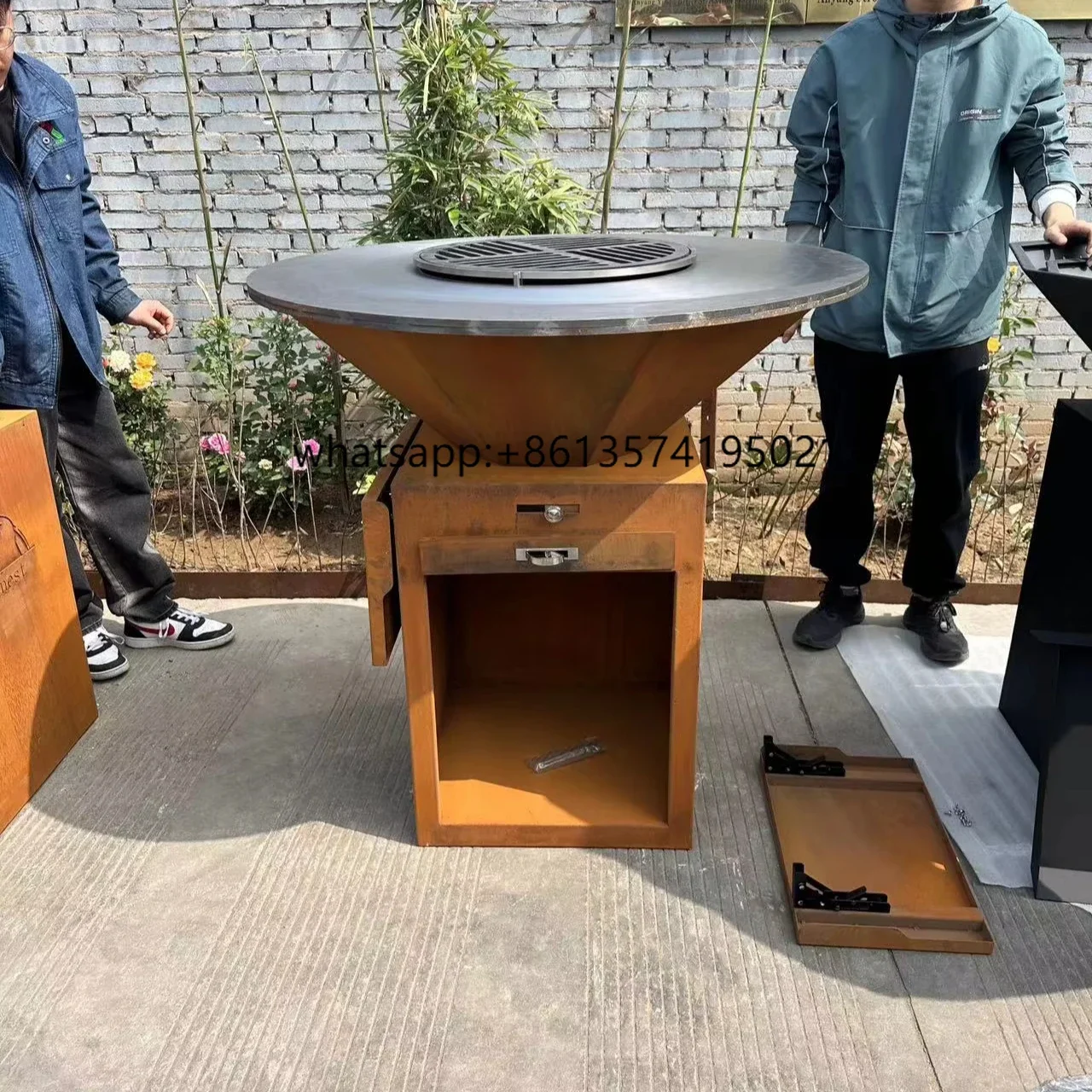 

TEnvironmentally Friendly Camping Bbq For Outside Kitchen