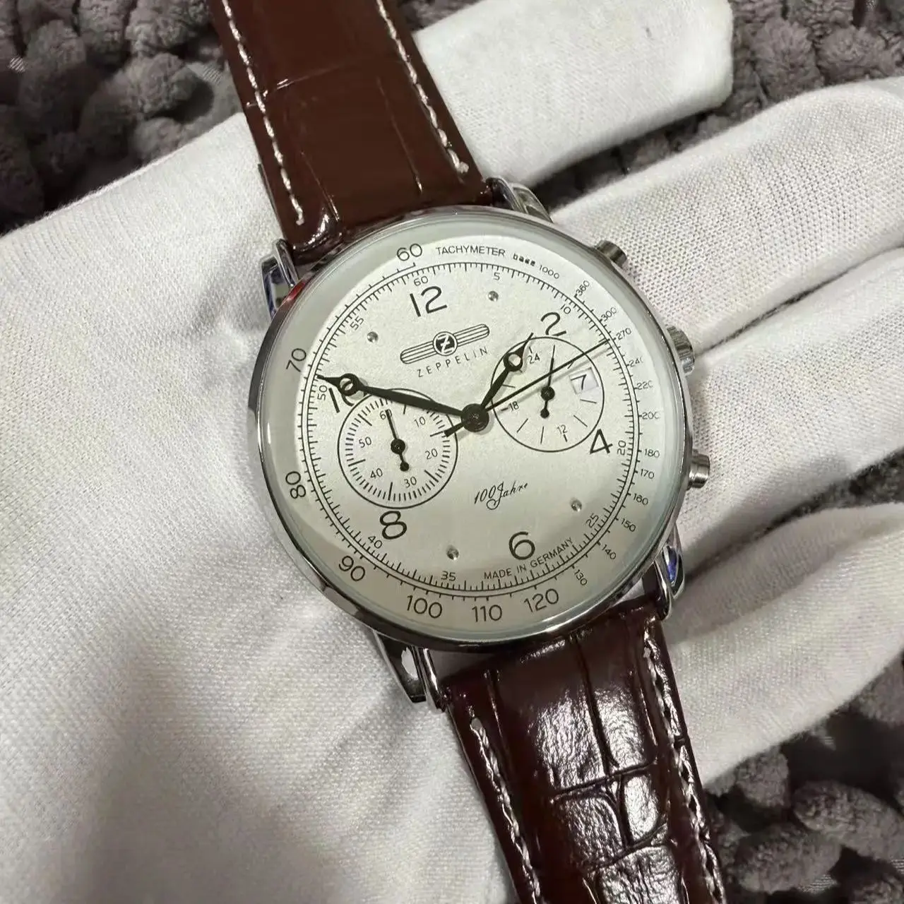 

Business Casual Men's Watch Luxury Retro Classic Quartz Watch Zeppelin Airship Automatic Date Commemorative Edition Wrist Watch
