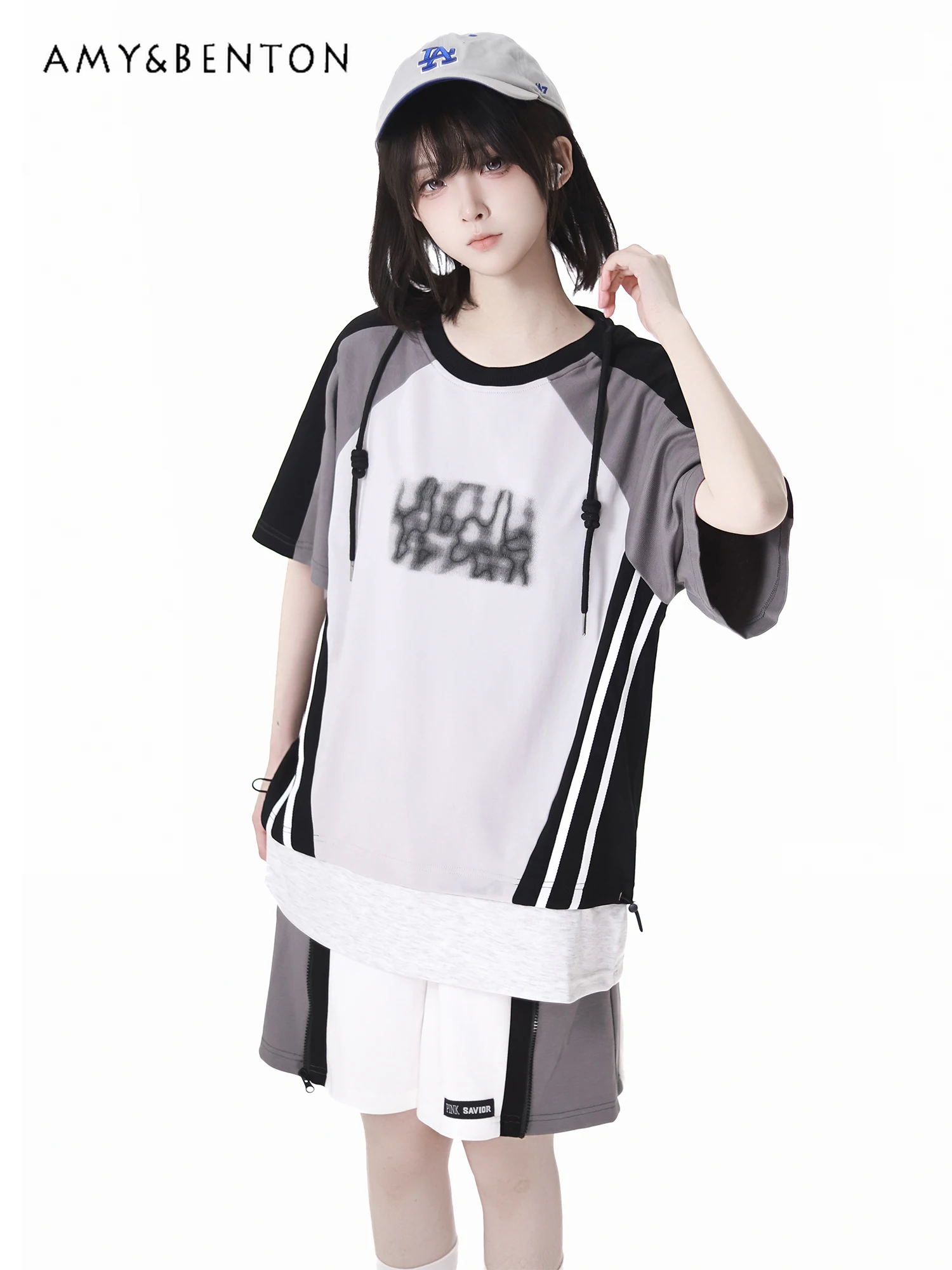 

Sweet Cool Casual Neutral Style Set Summer Cotton V-Neck Crew Neck Short Sleeve Top Splicing Color Elastic Waist Shorts Suit