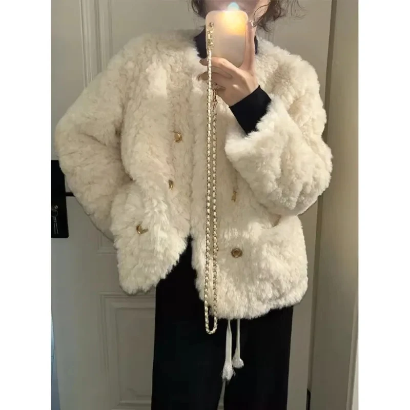 Small Chanel style lamb wool jacket for women 2024 winter new small size loose thickened white fur top cotton coat