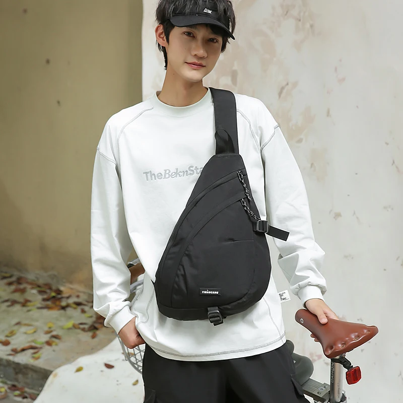 Women Messenger Bags Large Capacity Traveling Chest Bag Nylon Casual Simple Portable Adjustable Strap for Weekend Vacation