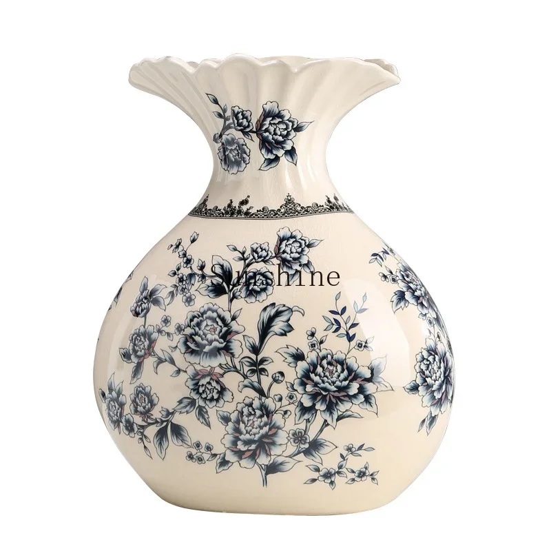 

American ceramic high-end vase retro blue and white porcelain European living room big belly flower arrangement