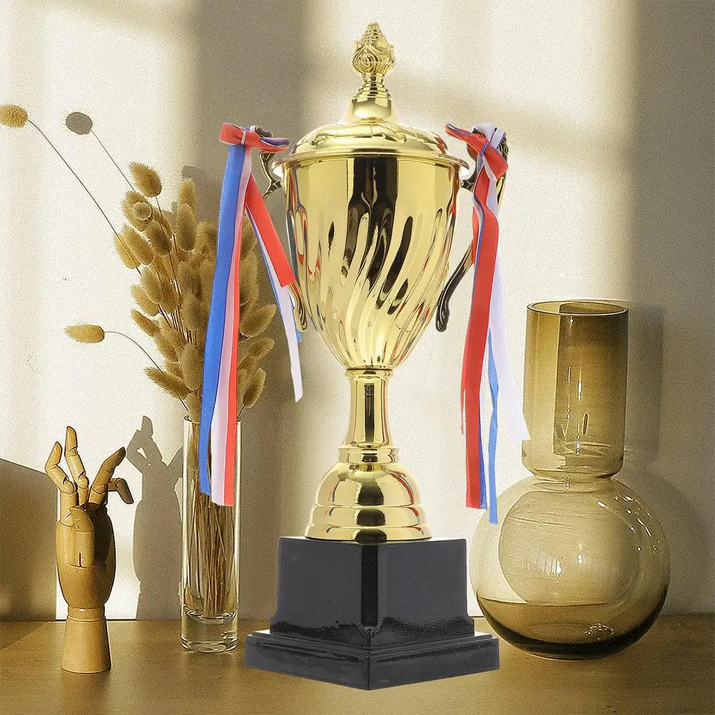 حواف الكأس الإبداعية للأطفال ألعاب رياضية جائزة الكؤوس المعدنية والجوائز البطولات