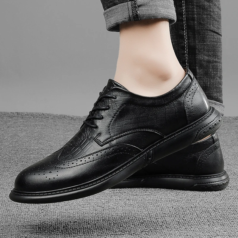 Spring and Autumn British Style Genuine Leather Shoes Mens Pointed Oxford Shoes Lace Up Business Formal Suit Paired Casual Shoes image 6