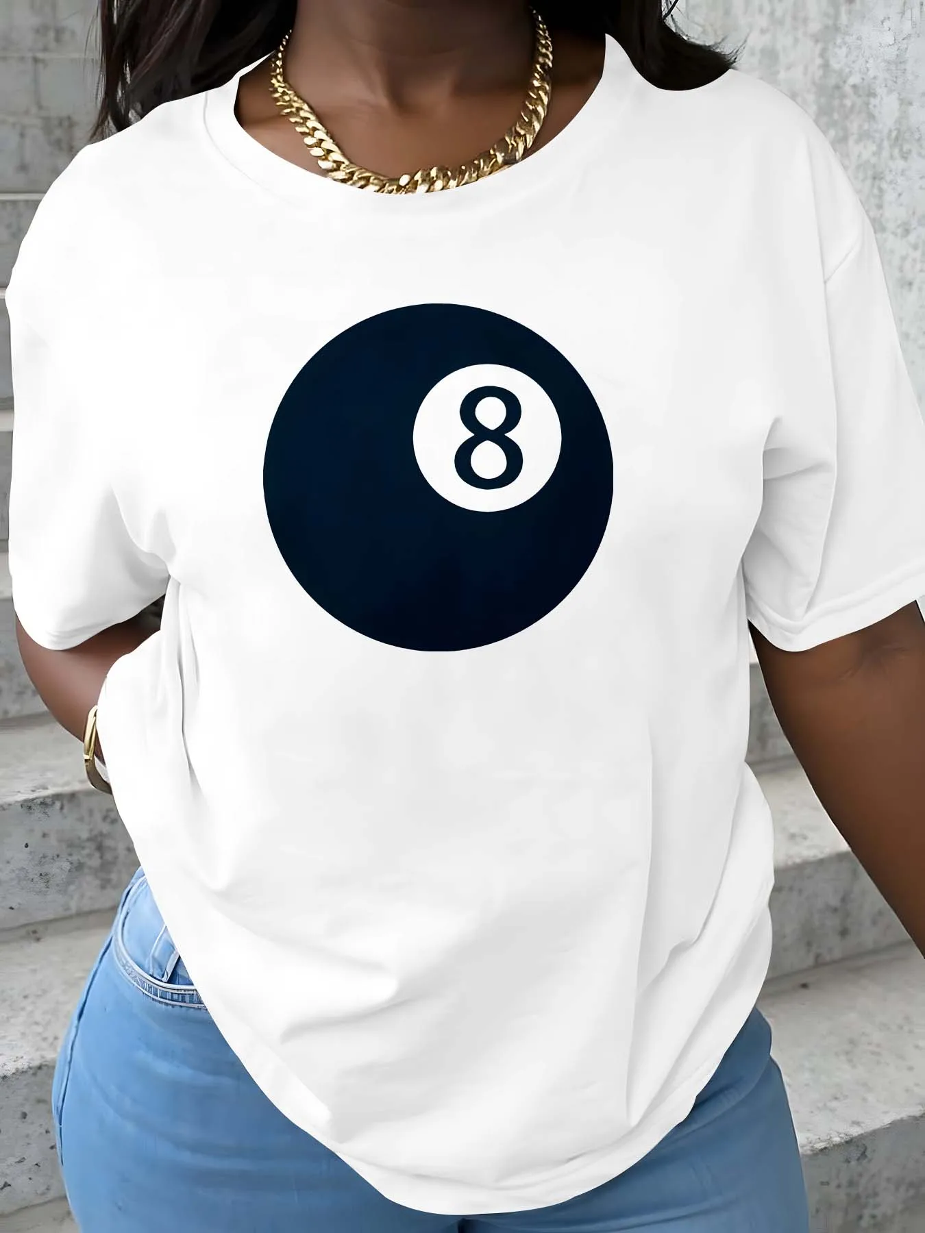 

Наряд больших размеров с 8-мотивом мяча принесиет в стиле ретро — крутые уверенные моменты в стиле бильярд