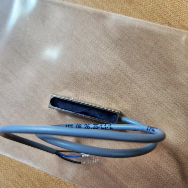 Iff 082635l1l Npn العلامة التجارية الجديدة الأصلية Spot Plc