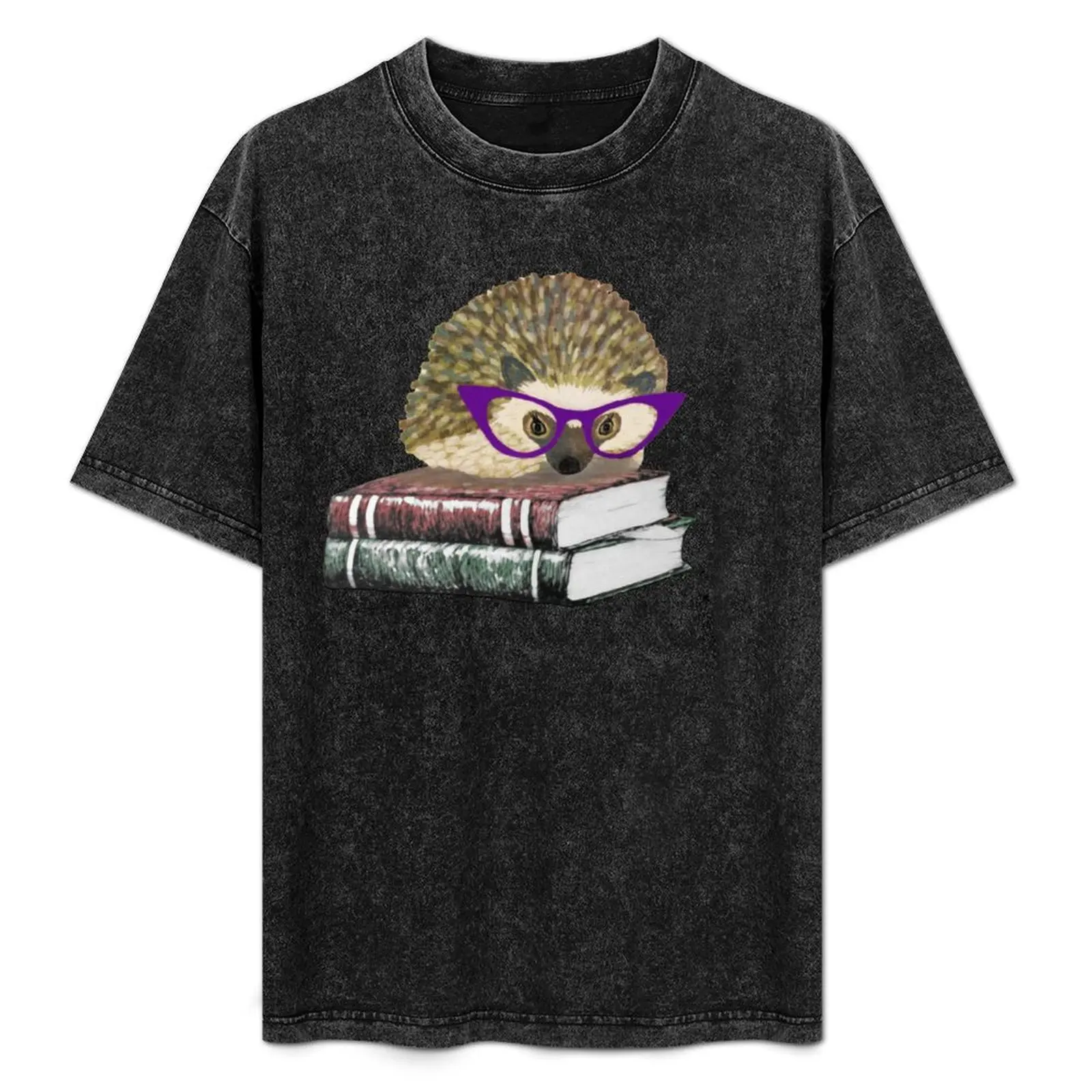 

Adorable Literary Hedgehog wearing Glasses T-Shirt Basic Regular Fit Casual T-Shirt