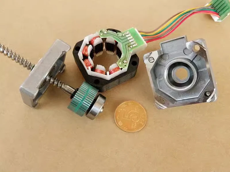 NEMA14 35MM Mini Stepper Motor 1.8 Degree 2-Phase 4-Wire Stepping Motor Dual Ball Bearing 5MM Long Screw Shaft DIY 3D Printer