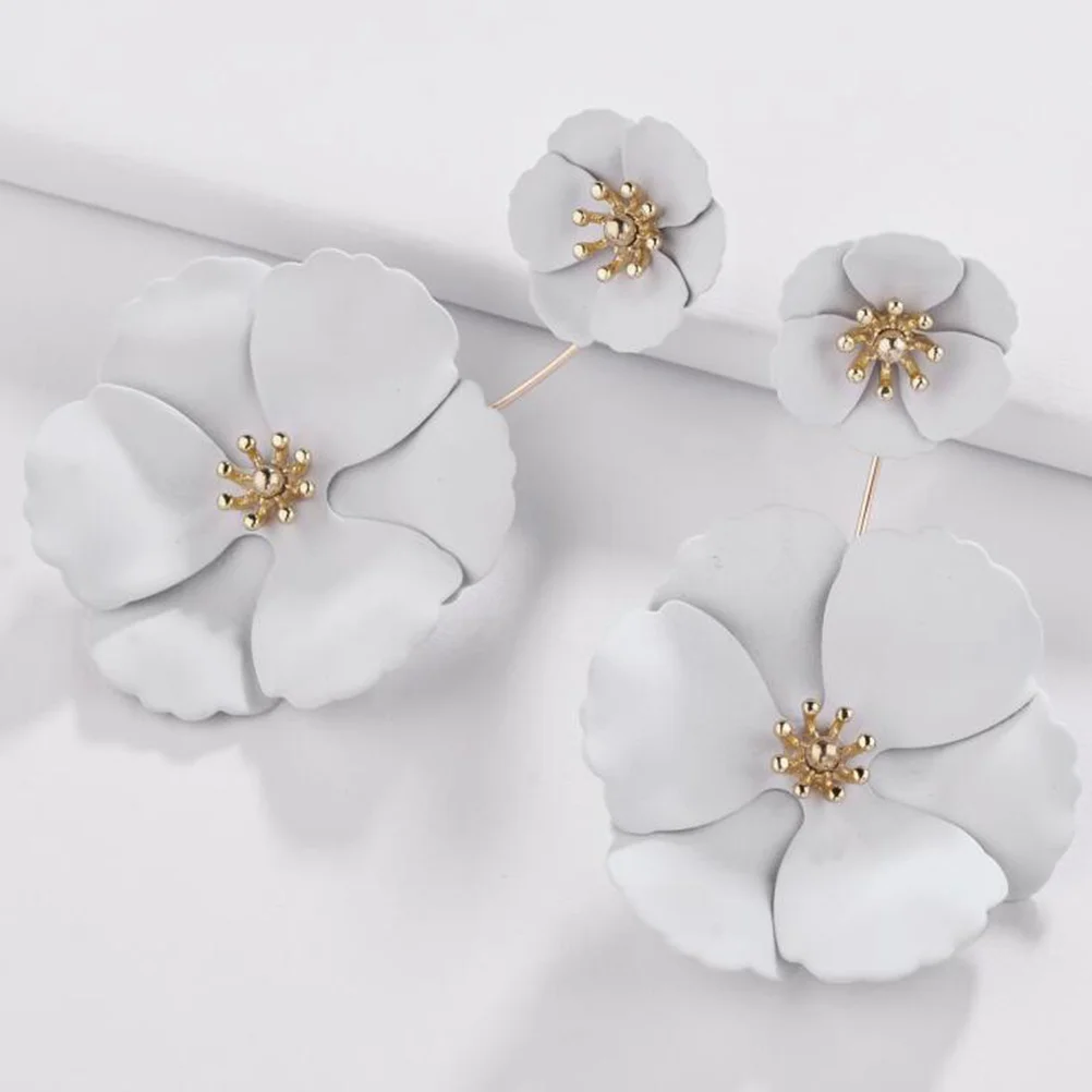 

Flower Earrings White Alloy Daisy Stud Decorative Teen Girl Gifts Smooth Creative Fashionable Ear Accessory Easy to Wear
