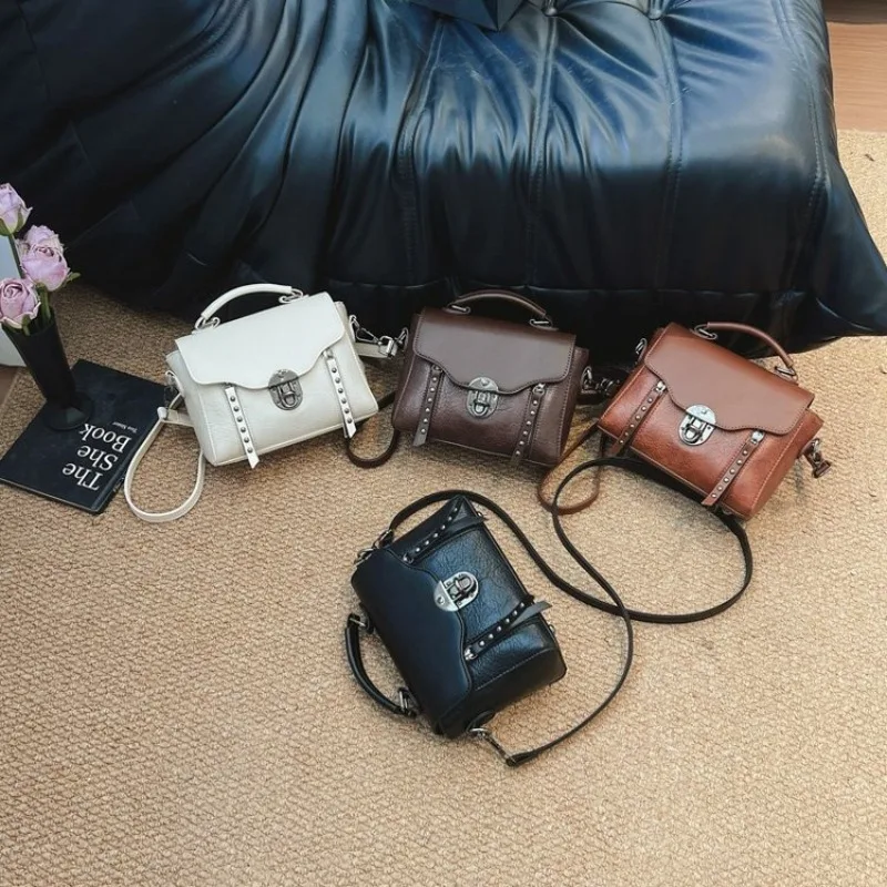 高級トートバッグ-マザーズバッグ-ハンドバッグ-ショッパーバッグ-ショルダーバッグ-レディース-大容量-スクエア-サッチェル-エレガント-レザー