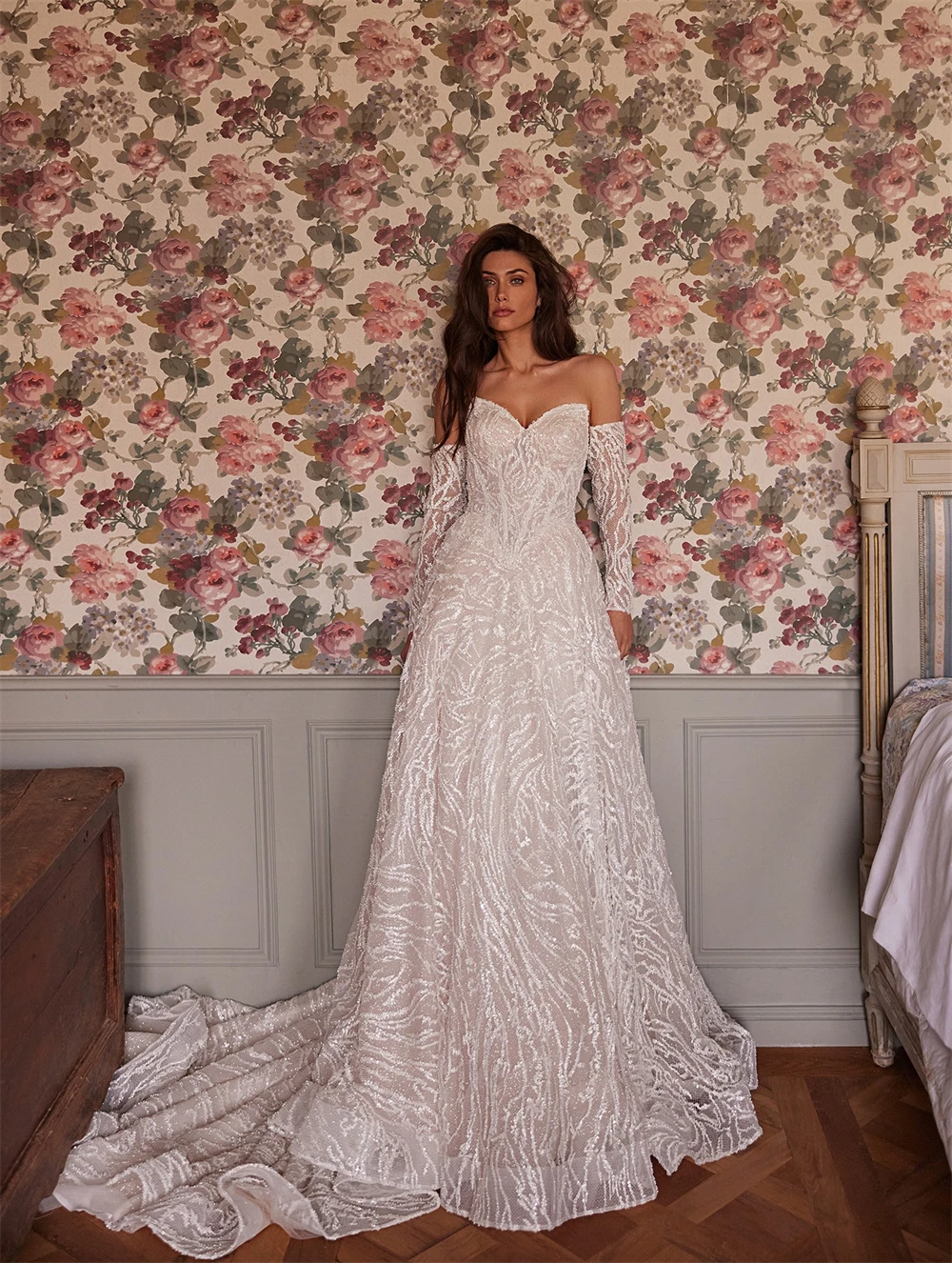 

Customized Elegant White Organza Wedding Dress Formal Sweetheart Sleeveless Bridal Gown Soft A-Line Court Train Vestido De Novia