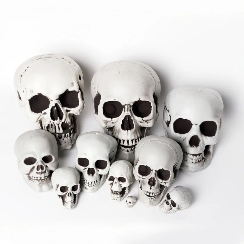 Halloween Plastic Skull Prop Multi-Sizes Human Skull Model Haunted House Escape Room Bar Scene Decoration Horror Party DIY Decor