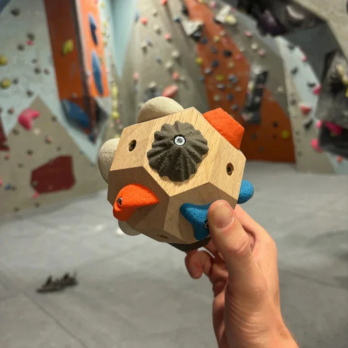 Handmade Rock Climbing Block Handheld Toys Finger Exercises Living Room Decoration Decor Metal Figurine Home Accessories