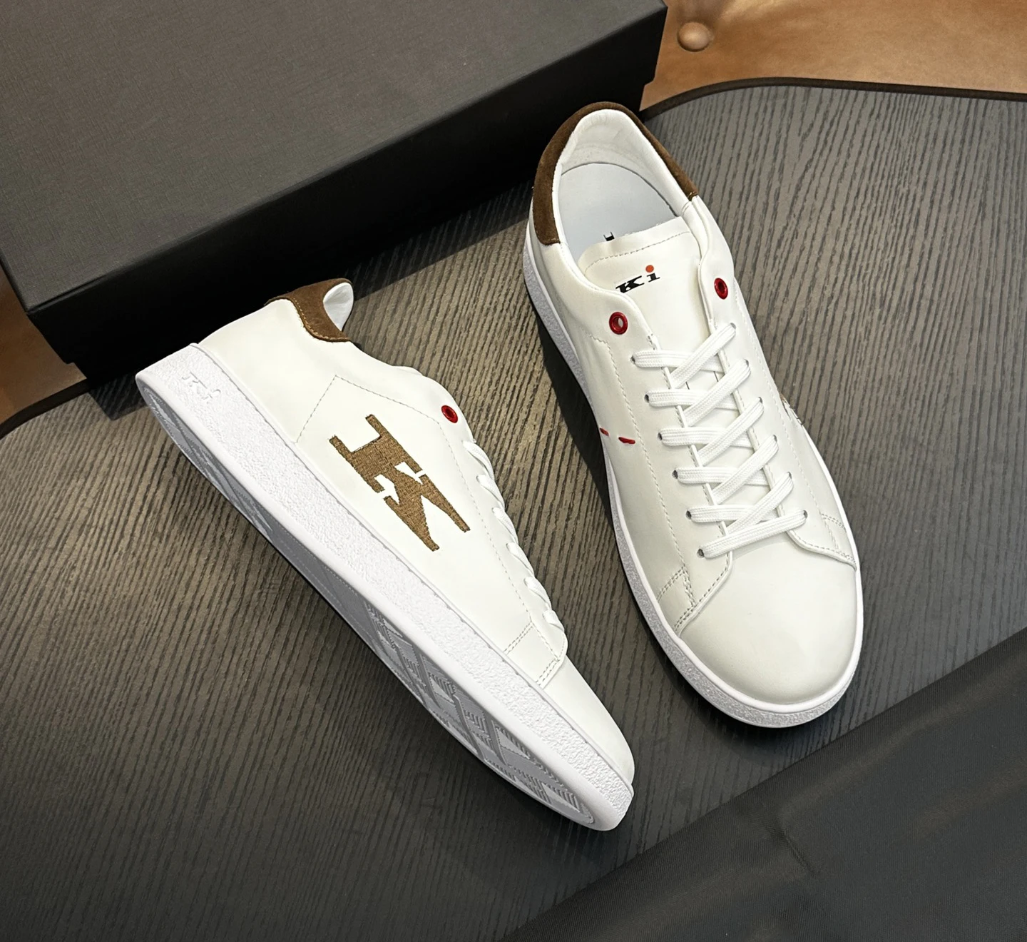 

OECHSLI Shoes Cowhide Suede 2025 new outdoors fashion quality tether genuine leather motion Men‘s European big size 38-47